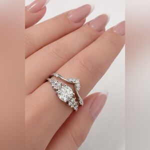 NIP MOISSANITE Silver Women's Ring Set